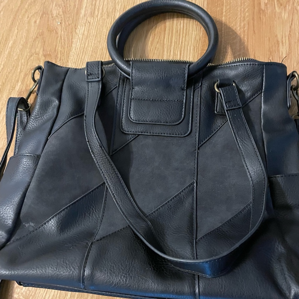 Black Purse